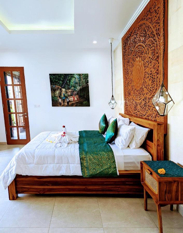 Na-na * Ubud